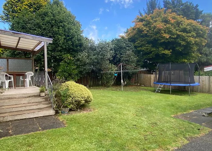 3 Bedroom By The Reserve Vakantiehuis *